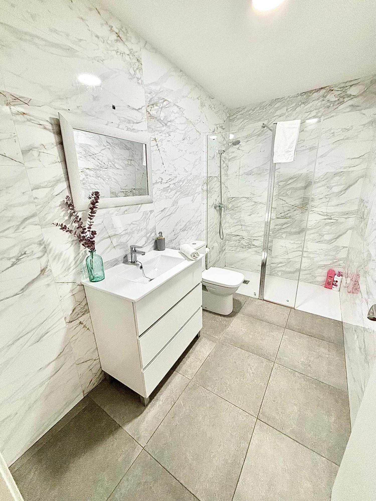 Apartamentos Tierras Bobal เรเกนา ภายนอก รูปภาพ