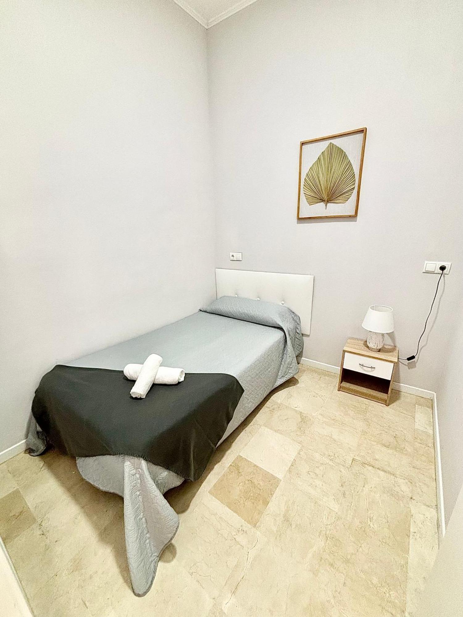 Apartamentos Tierras Bobal เรเกนา ภายนอก รูปภาพ